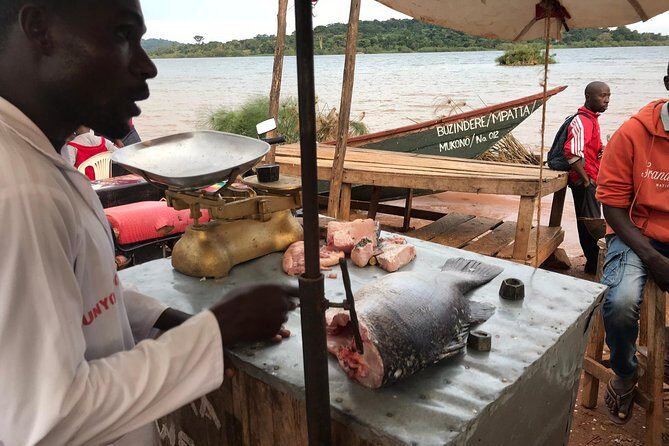 Fishing Village Food Tour & Luwombo Stop - Market snacks: when the tour’s taste standards show up